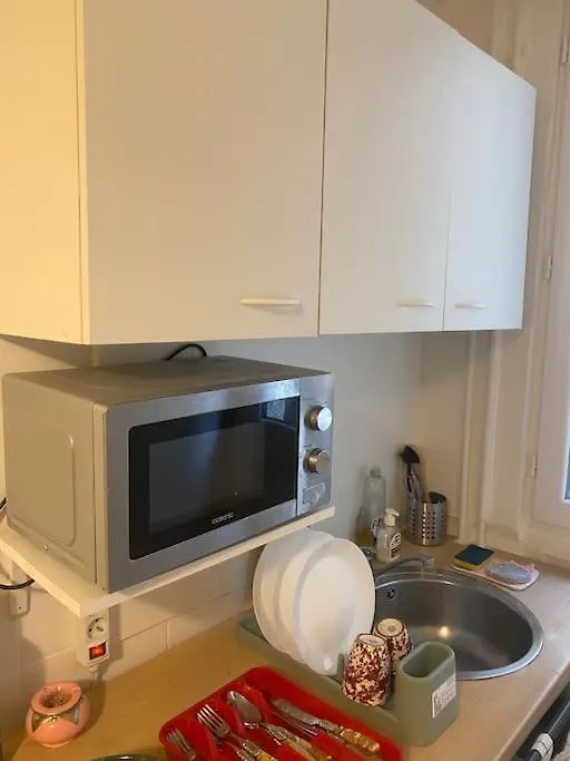 Studio 13m2completement Appartement Parijs